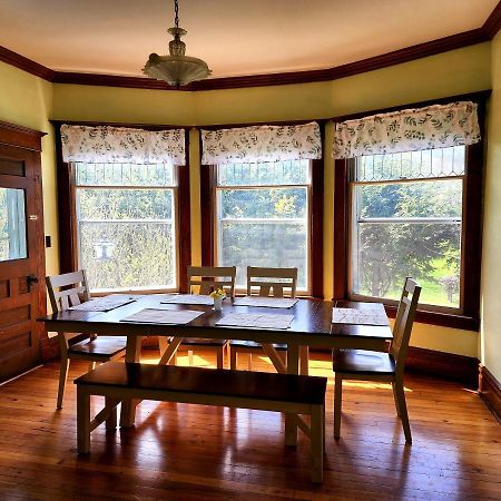 Basecampwv-Durbin. Spacious 4 Bedroom House W/Yard Bagian luar foto