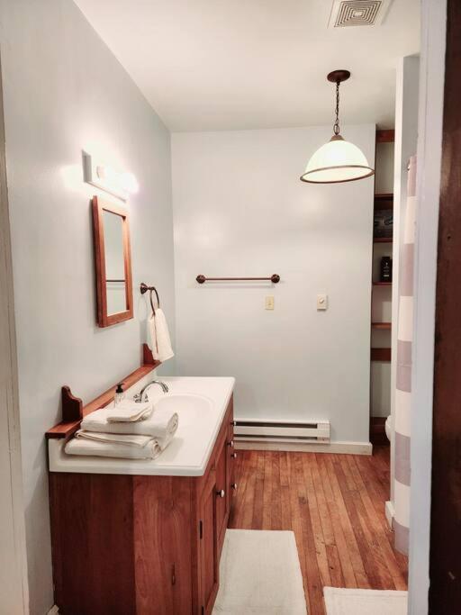 Basecampwv-Durbin. Spacious 4 Bedroom House W/Yard Bagian luar foto